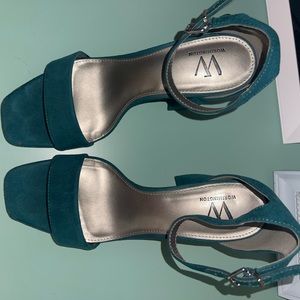 Size 9 Heels worn Once!